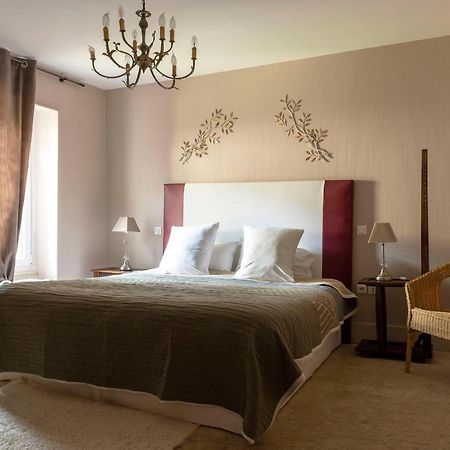 L'Edgar Hotel Port-Lesney Bagian luar foto